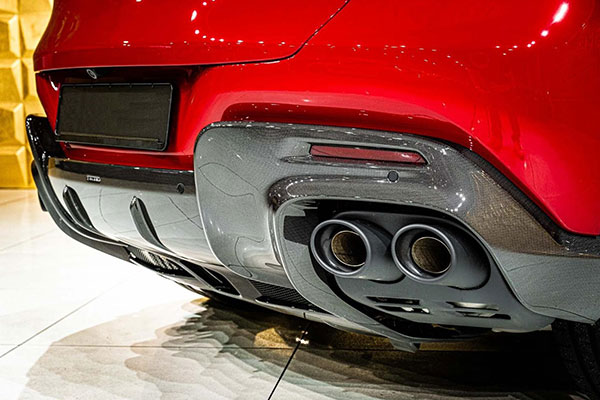 Ferrari Purosangue (2025)